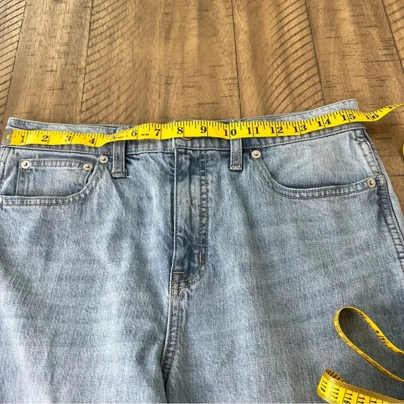 J CREW high rise classic vintage straight leg jeans in light wash size 29 - Picture 5 of 7